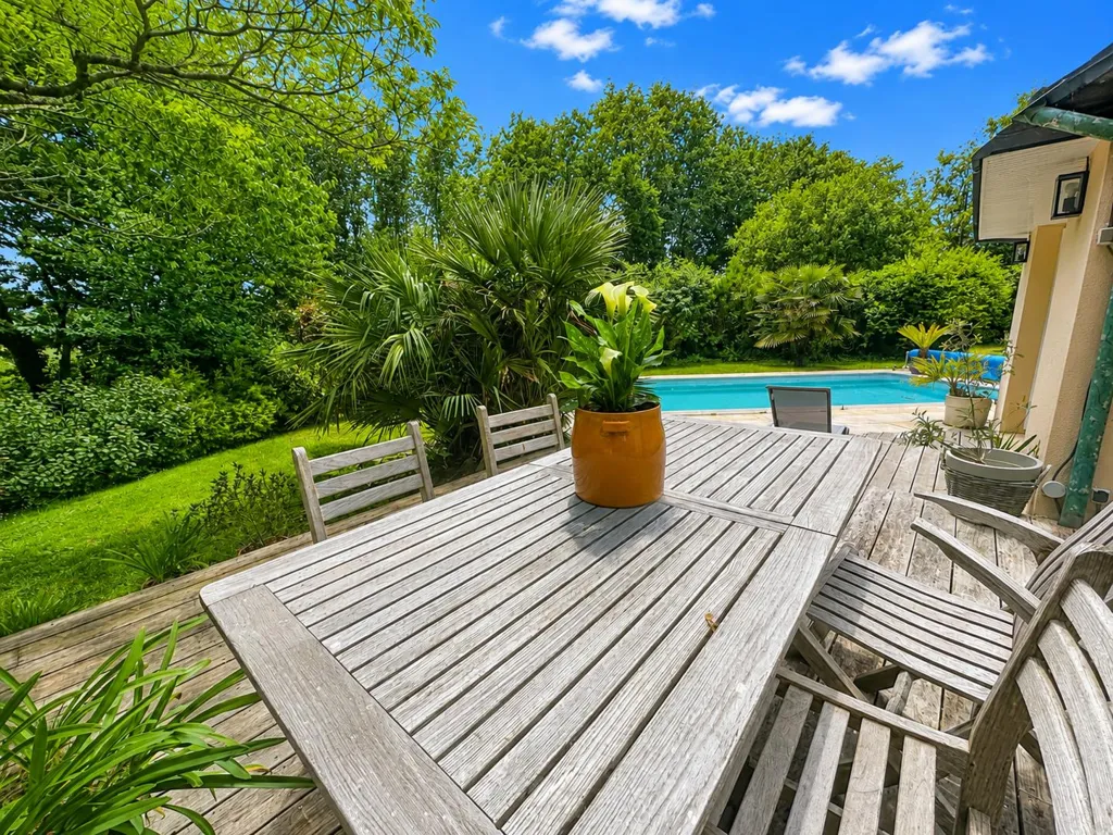 Piscine - Maison au Calme avec Piscine près de Vannes