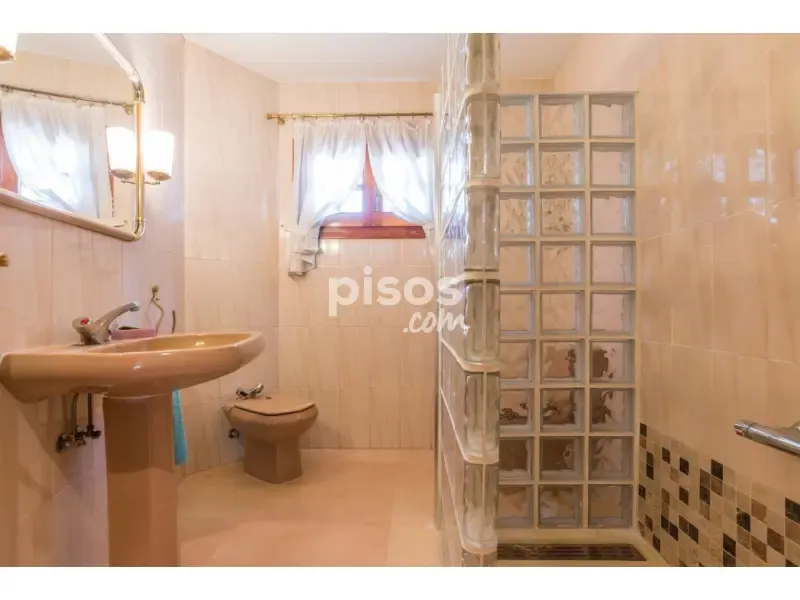 Salles de bain - Maison 6 chambres à ES