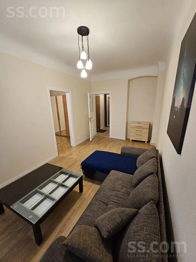 Soggiorno - Two-Bedroom Apartment with High Ceilings in Riga Centre