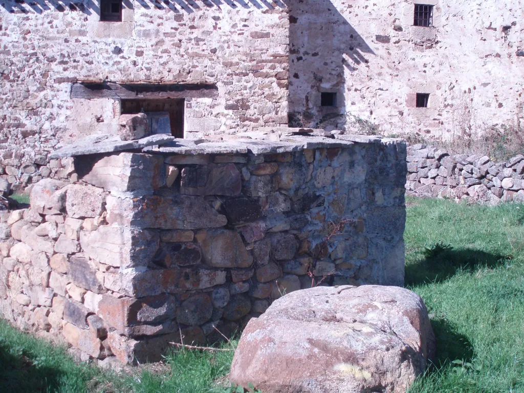 Jardin - Two-Storey Chalet with Patio in Molino de Razón