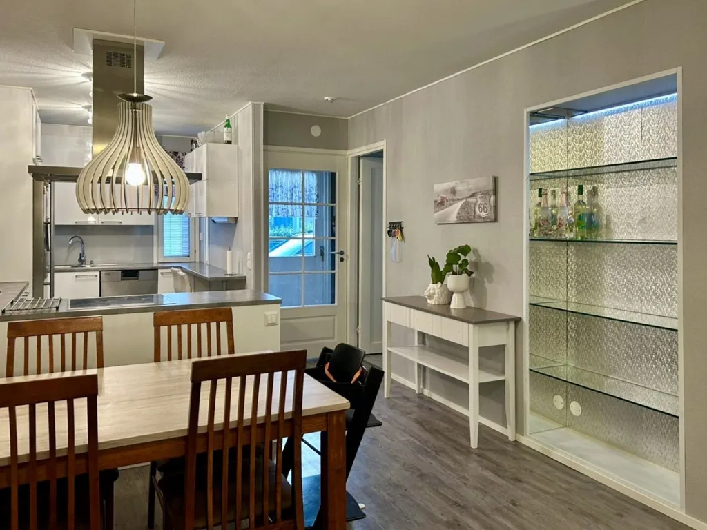 Sala da pranzo - Detached House with Sauna in Tornio