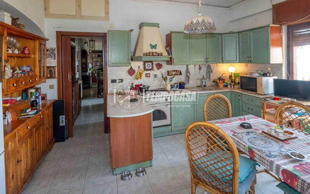 Salle à manger - First Floor Flat with Sea View Terrace in Messina