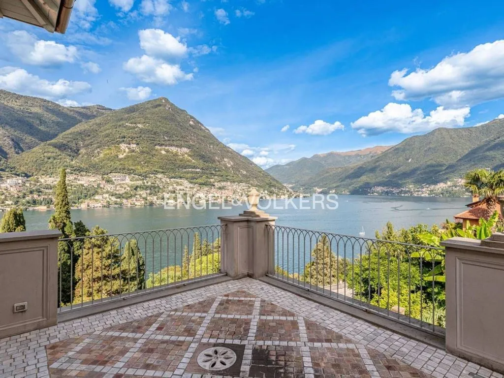 Terrass - Luxury Villa with Lake View in Torno, Como