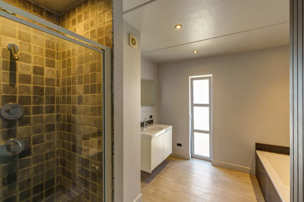 Bagni - Villa with Extensive Kellergeschoof in Putte