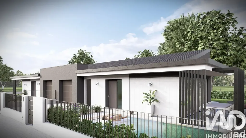 Bifamiliar Villa with Private Garden in Cavriana