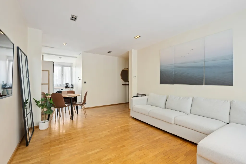Elutuba - Move-in Ready Apartment with Garden in Wilrijk