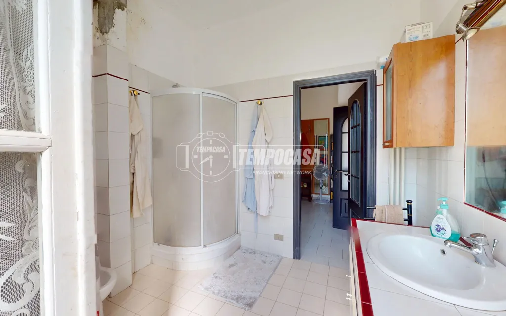 Vannitoad - Spacious 2-Bedroom Apartment in Turin