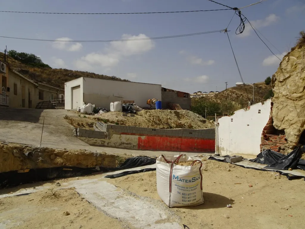 Giardino - Building Plot with Foundations in Rojales