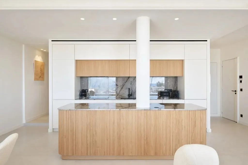 Cuisine - Appartement de Luxe avec Vue Mer à Cannes