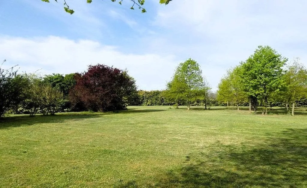 Jardin - Luxury Villa with Private Park in Parma