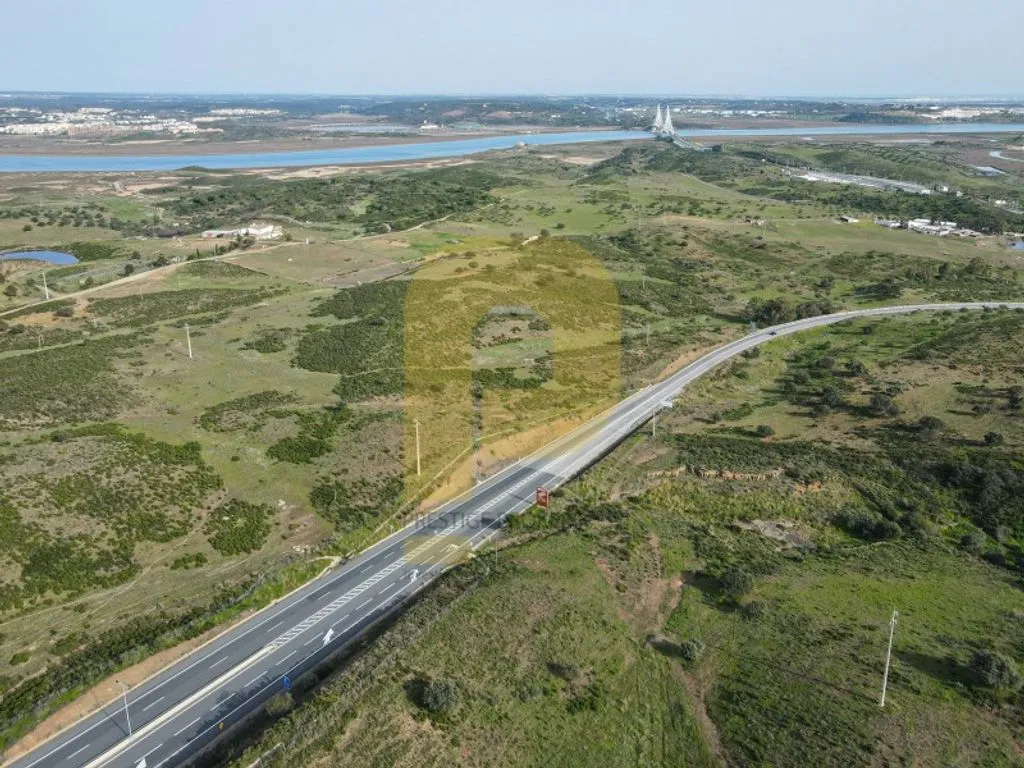 Õhuvaade - Rustic Land with Historical Setting in Castro Marim