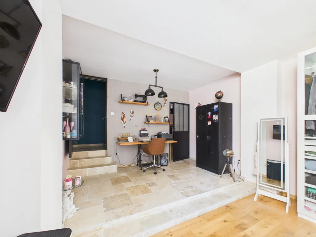 Séjour - Maison avec Terrasse et Jardin à Reims