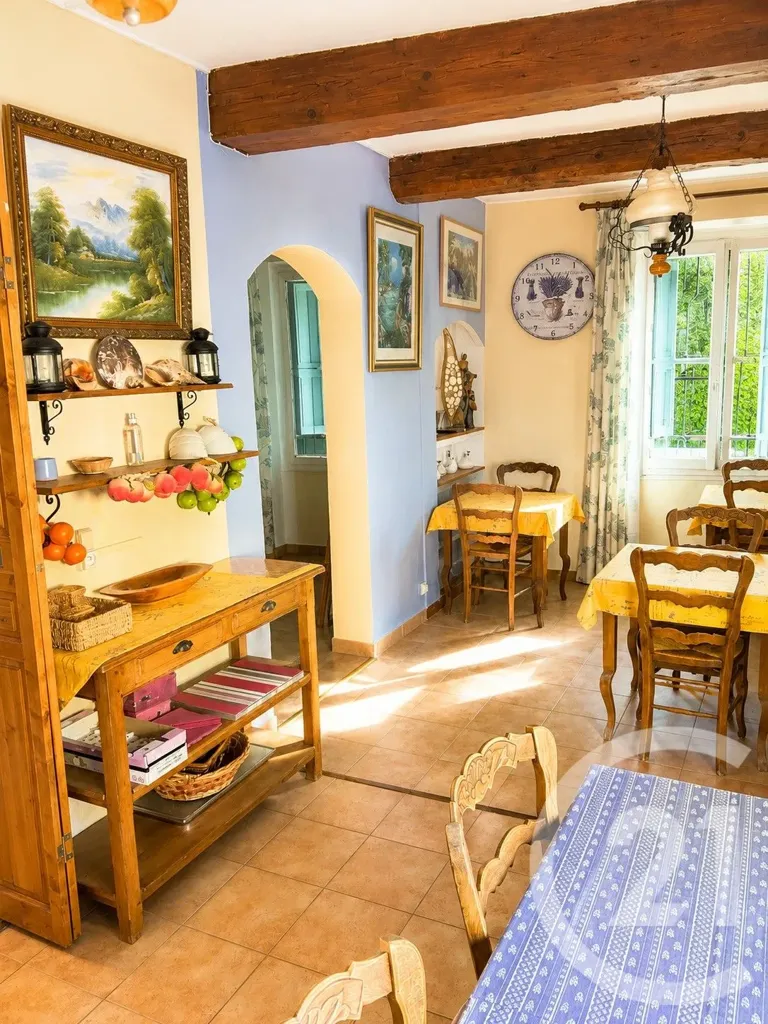 Söögituba - Characterful Hotel with Restaurant in Entrages