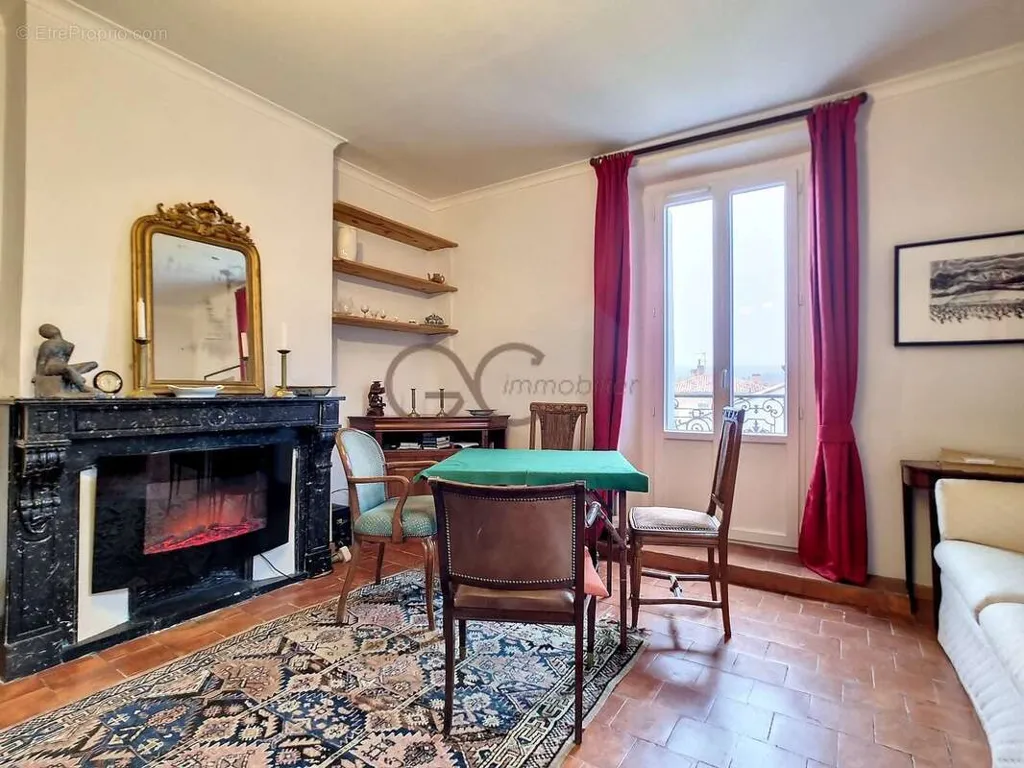 Séjour - Maison de Maître avec Jardin à Cessenon-sur-Orb