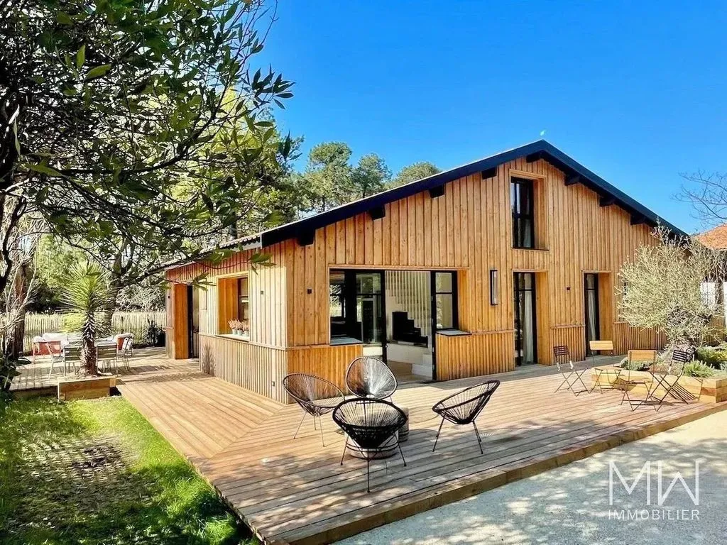 Exterior - Luxury Villa with Pool in Lège-Cap-Ferret