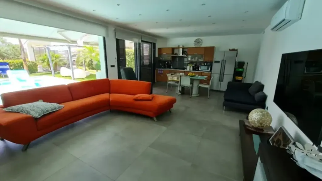 Elutuba - New Villa with Garden in Condera, Reggio Calabria