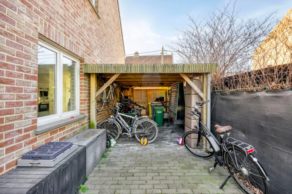 Extérieur - Maison Énergétique avec 5 Chambres à Wezemaal