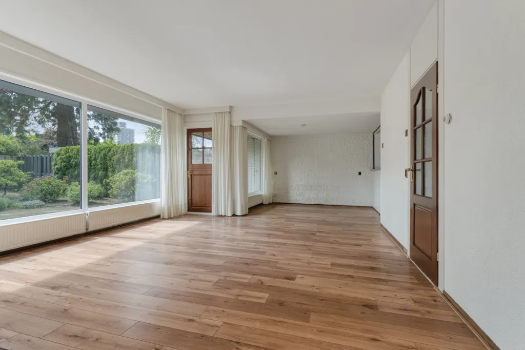 Séjour - Corner House with Garden in Arnhem