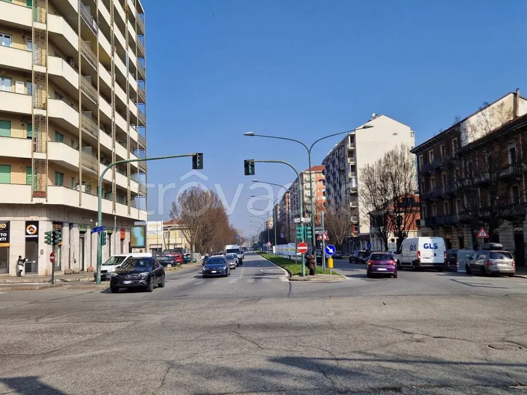 Extérieur - Apartment with Three Exposures in Turin