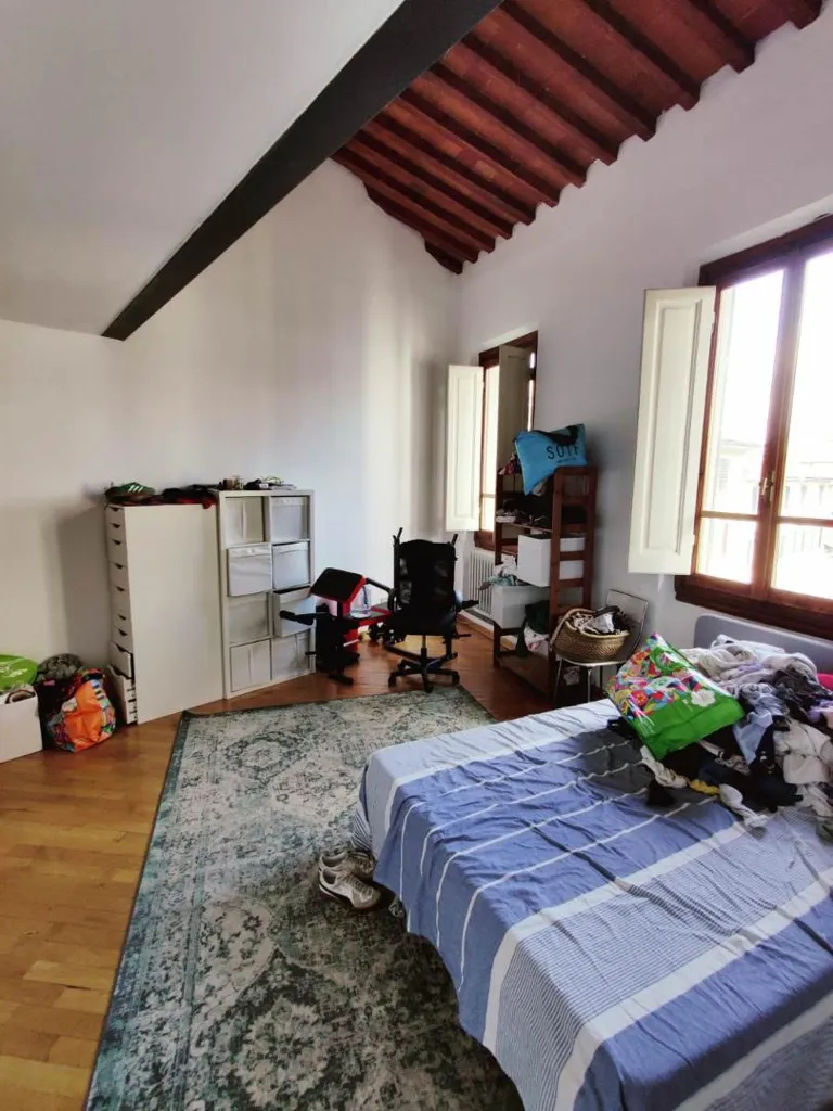 Chambres - 6-Bedroom Apartment with Balcony in Florence