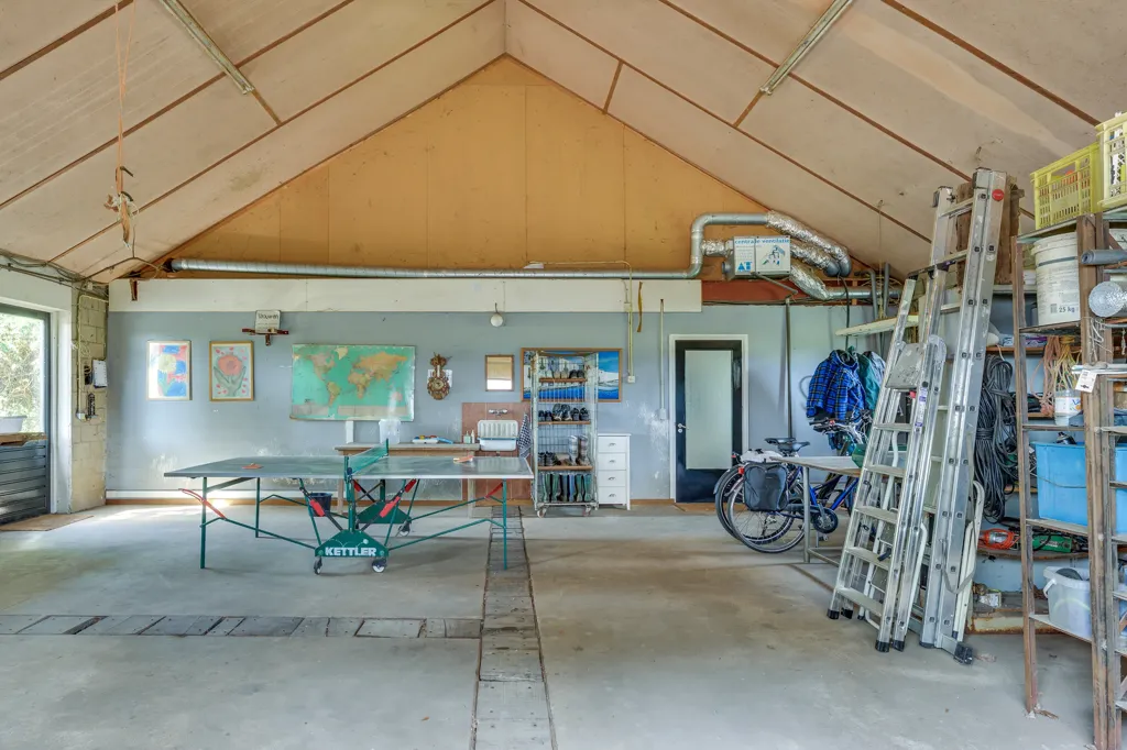 Garage - Woonboerderij with Looft in Rijkevoort