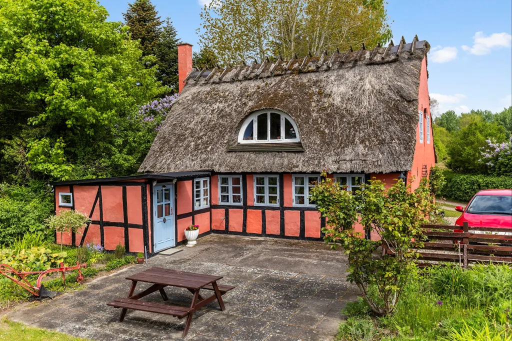 Extérieur - Historic Villa with Garden in Bogense