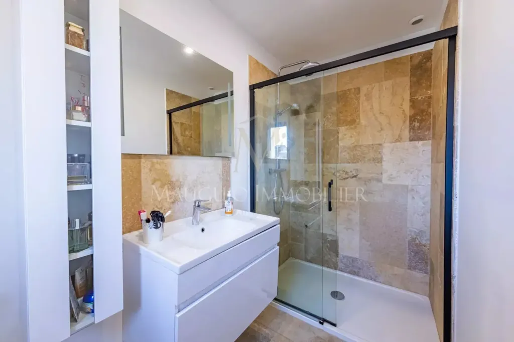 Salles de bain - Maison de Maître avec Cour à Mauguio