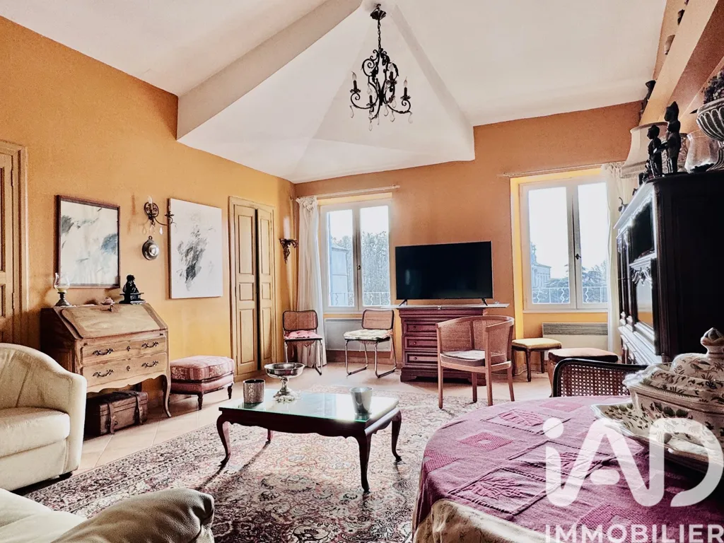 Séjour - Appartement de Caractère avec Cour Privative à Carpentras