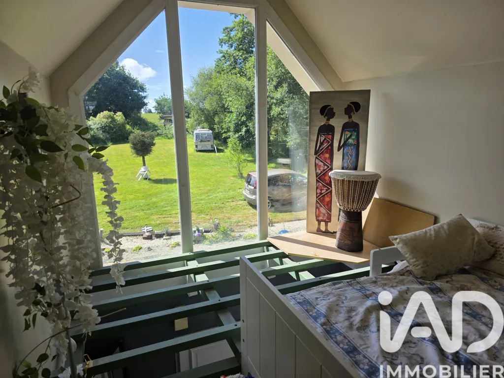Bedrooms - Spacious House with Garden in Plédéliac