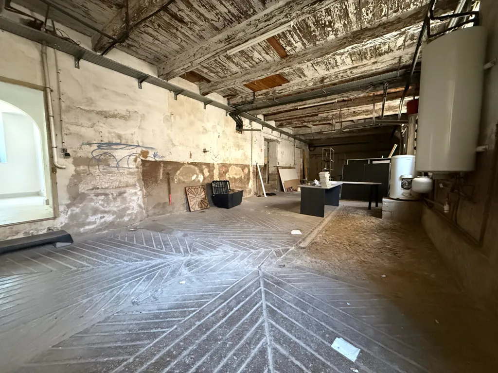 Rooms - Spacious Loft with Garage in Lodève