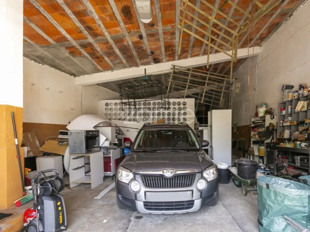 garage