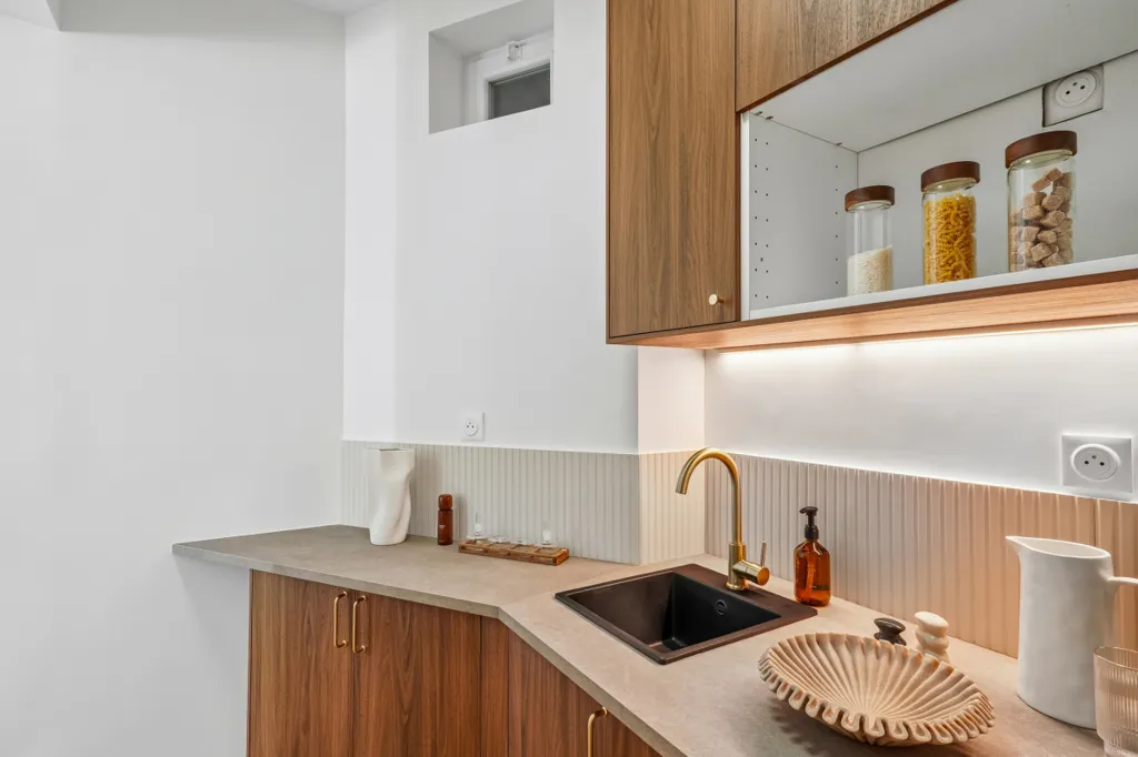Cocina - Haussmannian Flat with Seine View in Paris 16ème