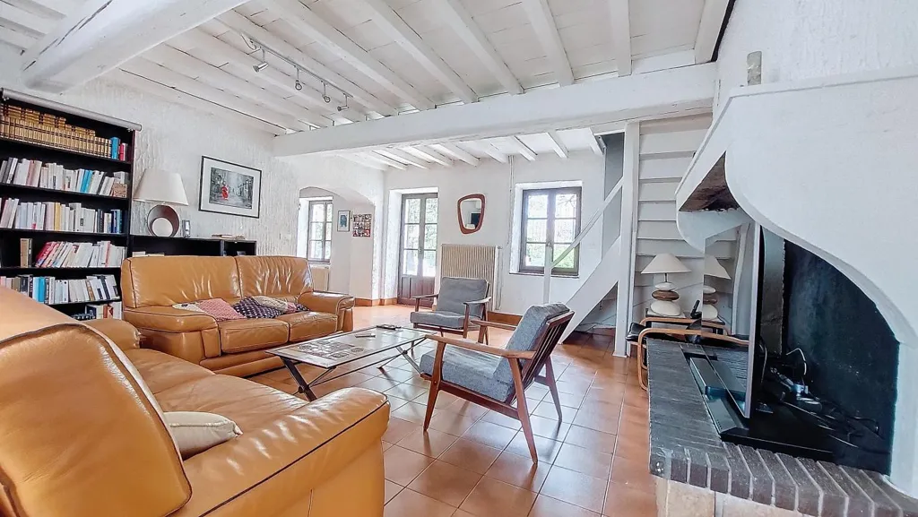 Living Room - Charming House with Garden in St Priest