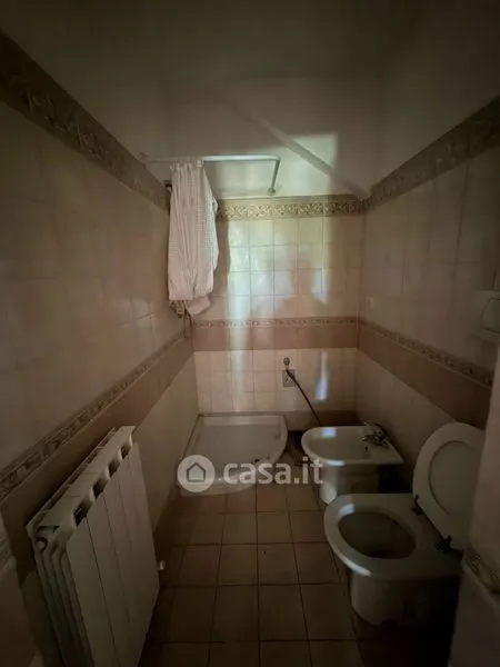Bagni - Furnished Flat with Parking in Perugia
