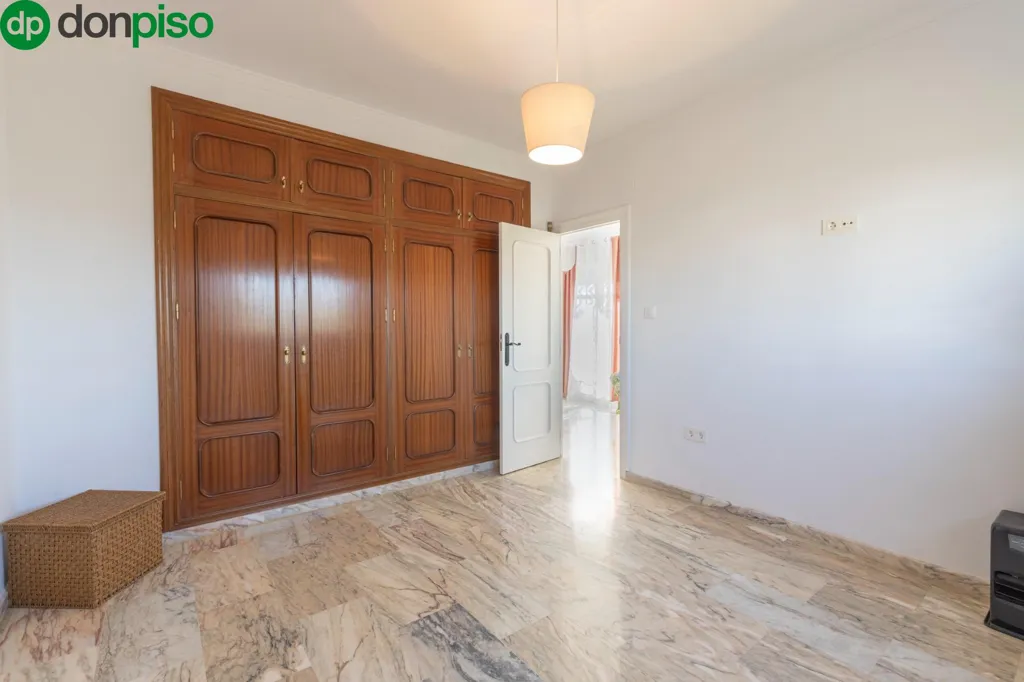 Entrée - Chalet with Private Pool in Calle del Abedul