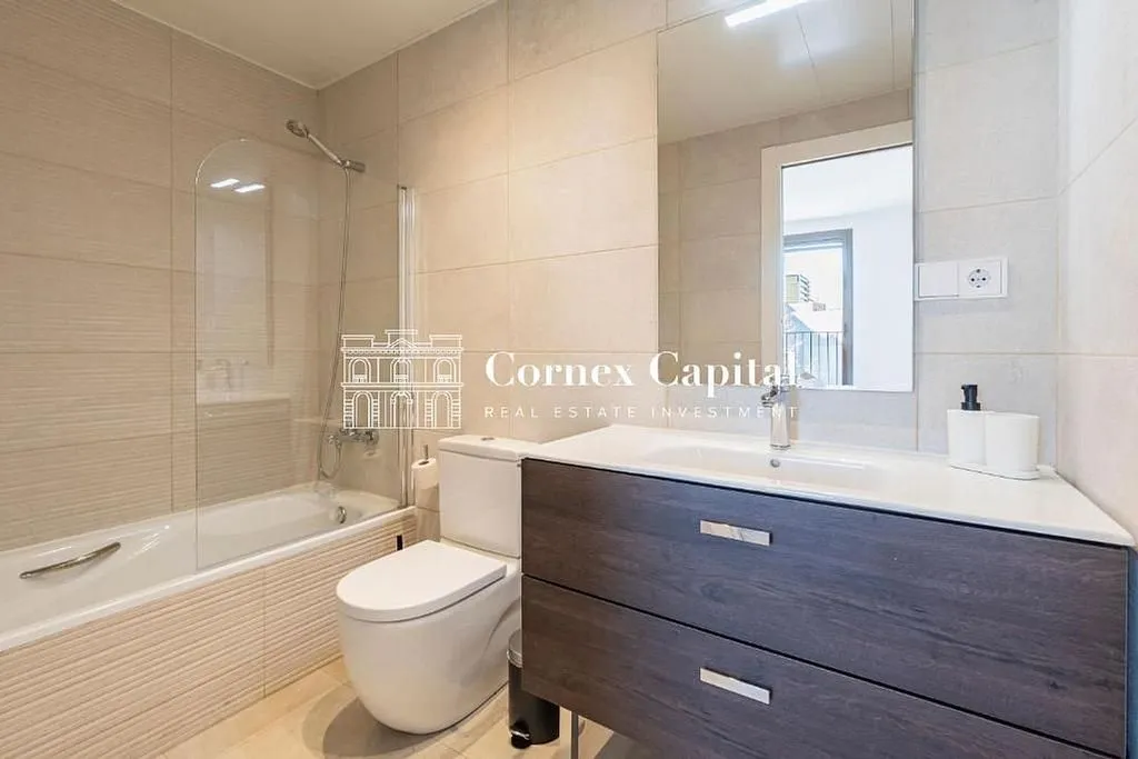 Vannitoad - Apartment with Pool in Poblenou, Barcelona