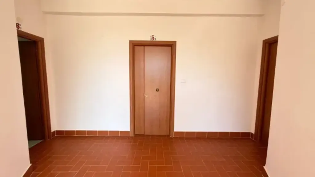 Esik - Terraced Apartment with Sea Proximity in Capaccio