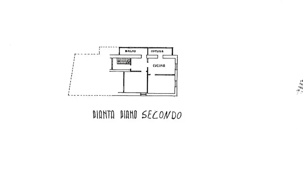 Rustic Trilocale with Double Garage in Pontida