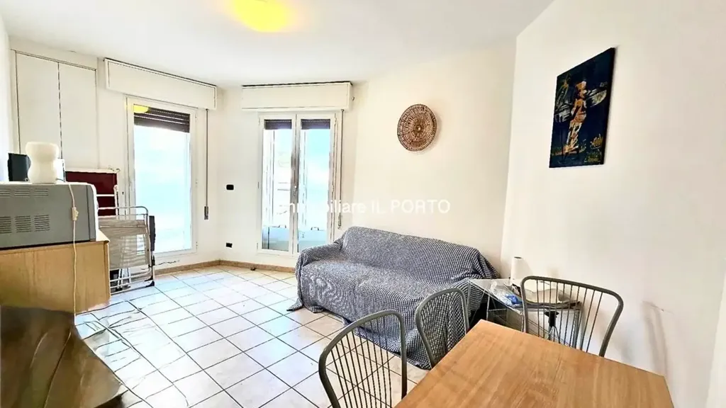 Appartement 3 pièces à IT