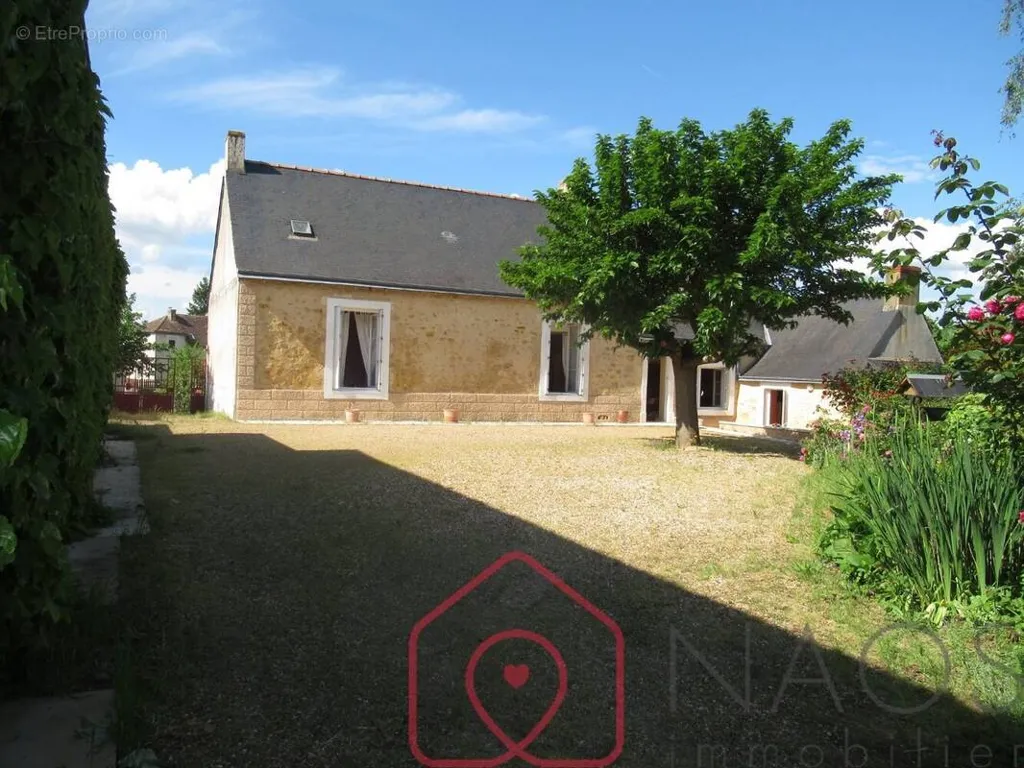 Aed - Character House with Panoramic View in Countryside