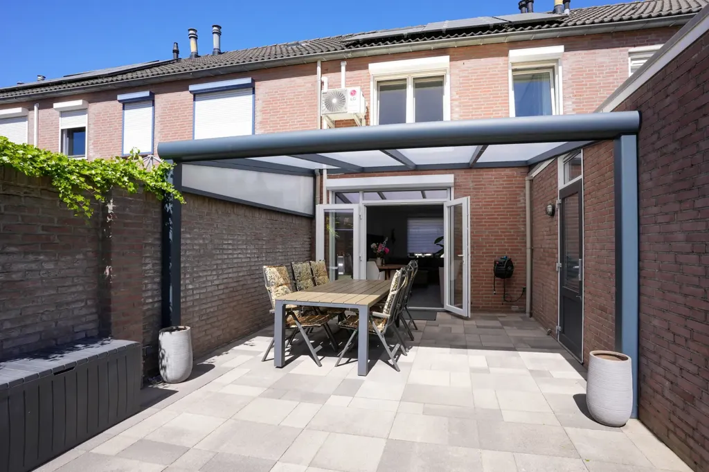 Terrass - Twin-Home with Garden in Amstenrade