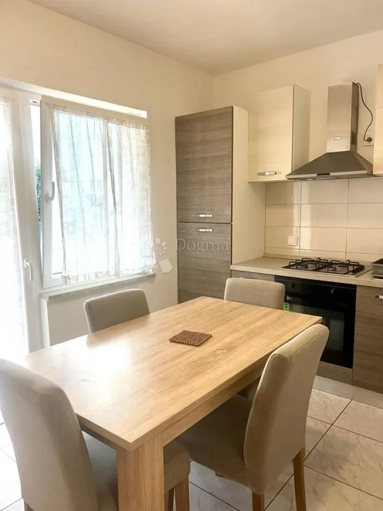 Cuisine - Spacious Apartment with Balcony in Rovinj