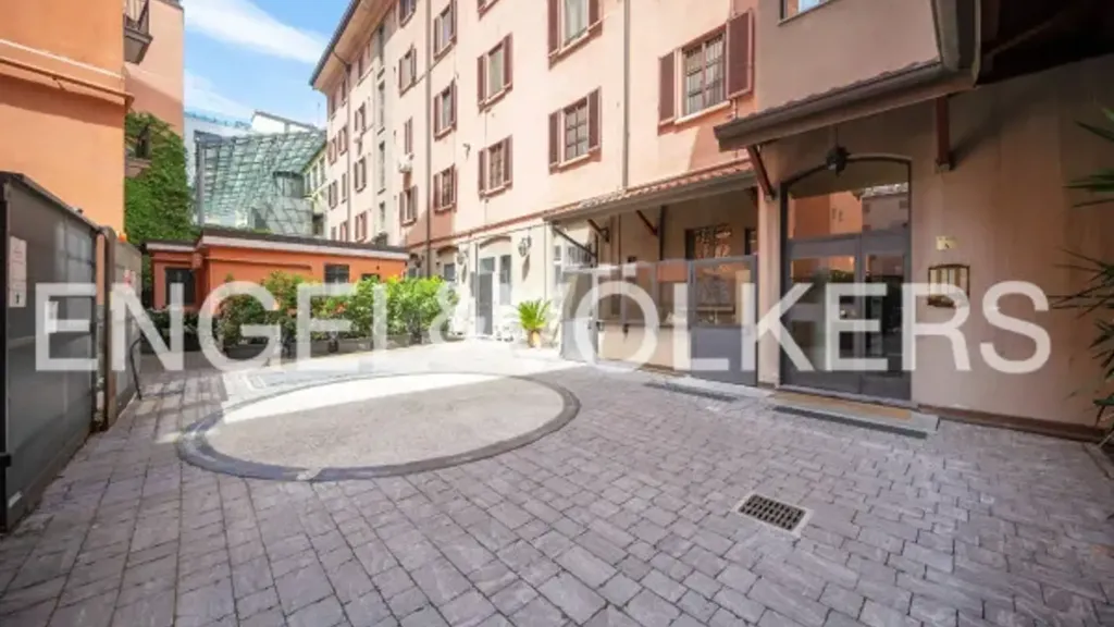 Garden - Loft in Historic Building, Milan