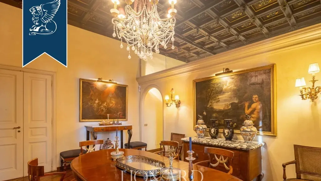 Söögituba - Luxury Apartment in Historic Villa, Florence