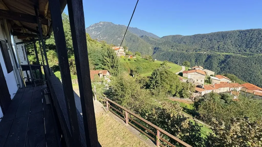 Balcon - Rustic Home with Caminetto in Vittorio Veneto
