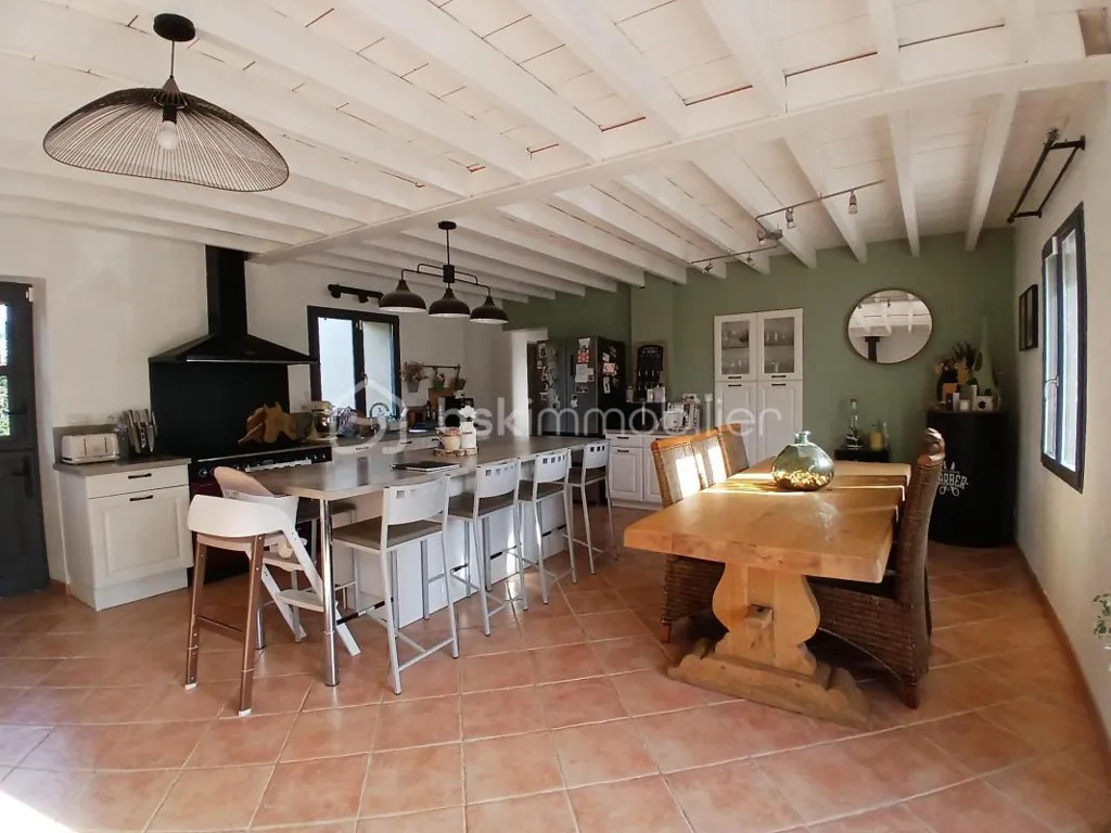 Cuisine - Longère Rénovée avec Jardin au Cœur du Village