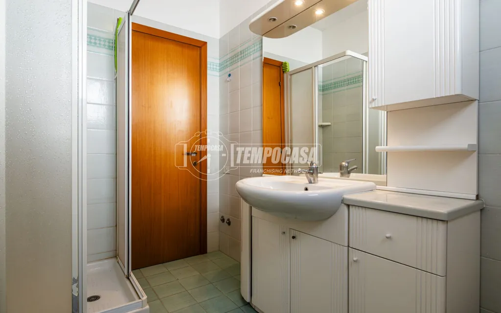 Salles de bain - Bright Trilocale with Terrace in Numana