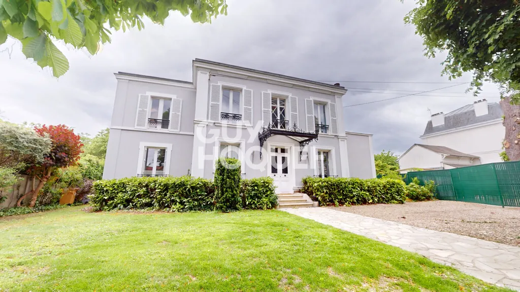 8-toaline maja asukohas Ermont