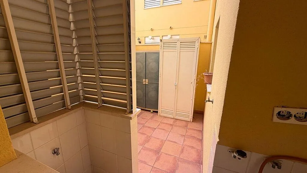 Vannitoad - 3-Bed Apartment with Terrace in Casas Nuevas