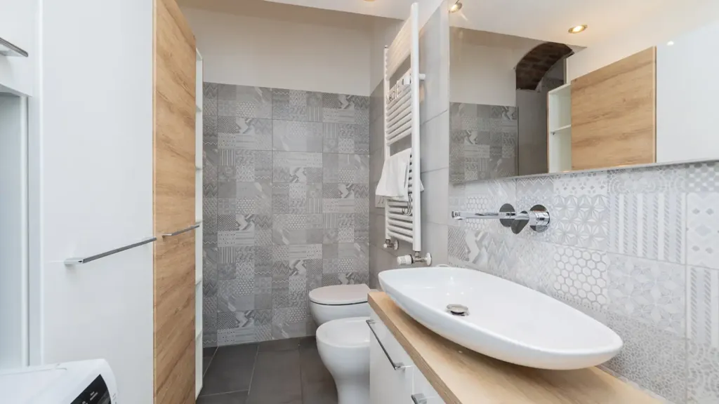 Bagni - Rustic-Style Flat with Terrace in Milan